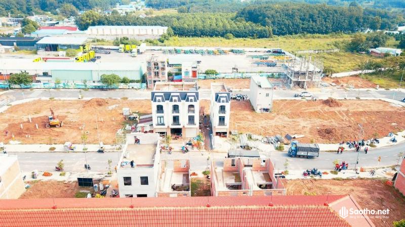  Bán nhà mặt tiền, Đường DT742, tổ 1, ấp Phú Trung, xã  Phú Chánh, thị xã Tân Uyên, tỉnh Bình Dương