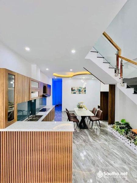 Bán nhà mặt tiên, Đường Nguyễn Văn Hưởng, Phường Thảo Điền, Quận 2, Tp Hồ Chí Minh