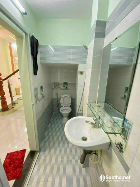Bán nhà hẻm xe hơi, Đường 51, Phường 14, Quận Gò Vấp, Tp Hồ Chí Minh