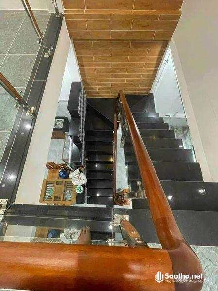 Do nhu cầu chuyển chỗ ở nên em cần bán ngôi nhà tâm huyết gìa đình em đang ở Phường Trảng Dài, Thành phố Biên Hòa, Đồng Nai