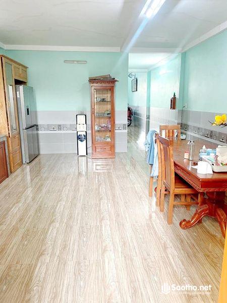 Bán căn nhà tâm huyết giá cưc rẻ vi trí gần chợ kp4 Hướng ngã 4 Nguyễn Khuyến Chay Lại 500m