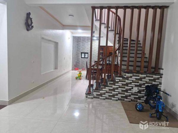 Cần bán gấp căn nhà xây dựng tâm huyệt tại nhánh đường Lê Công Thanh, Thành phố Phủ Lý, Hà Nam