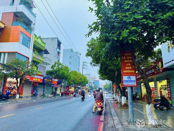 Bán nhà trung tâm mặt phố Lê Công Thanh, Thành phố Phủ Lý, Hà Nam