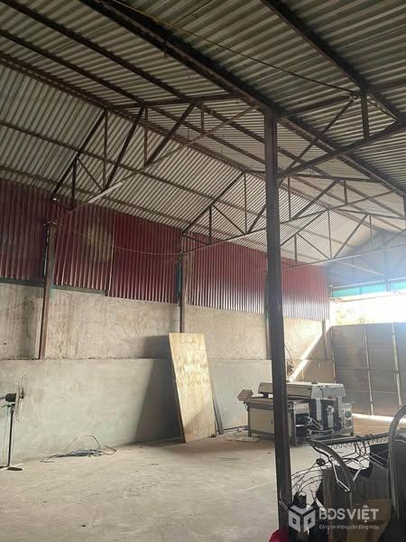 Cần bán một lô trục chính đường QL 38B. Đường đi thẳng ra UBND xã Chuyên Ngoại, Huyện Duy Tiên, Hà Nam