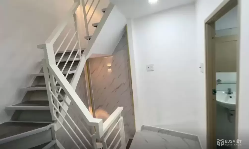 BÁN NHÀ HẺM 1247 HUỲNH TẤN PHÁT, PHÚ THUẬN, QUẬN 7