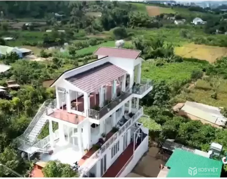 BÁN GẤP NHÀ VƯỜN GẦN ĐÀ LẠT - 4,5 tỷ - rộng 3656m2 - có 400m2 thổ cư
