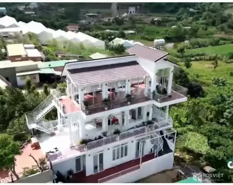 BÁN GẤP NHÀ VƯỜN GẦN ĐÀ LẠT - 4,5 tỷ - rộng 3656m2 - có 400m2 thổ cư