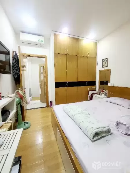 Bán nhà Núi Thành, gần Trường Chinh, Tân Bình, full nội thất, 3.5x7 - 4 tầng, chỉ hơn 3 tỷ