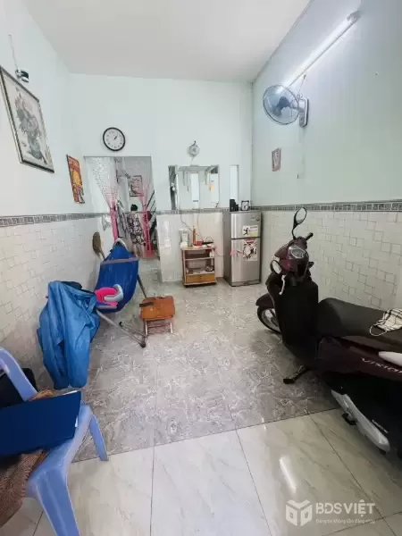 Bán nhà HXT Chiến Lược, gần Hương Lộ 2, Bình Tân, 3x10 - 2 tầng, chỉ hơn 2 tỷ