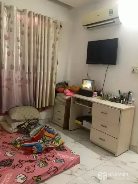 Bán nhà Trần Văn Cẩn, gần Lũy Bán Bích, Tân Phú, 5x5 - 3 tầng, chỉ hơn 3 tỷ