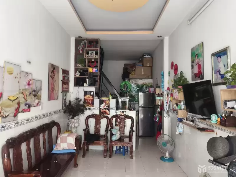Bán nhà HXH, gần Tỉnh Lộ 10, Bình Tân, 27m² - 3x9 - 2 tầng, chỉ hơn 3 tỷ