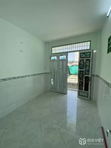 Bán nhà đường 100 Bình Thới, gần vòng xoay Lê Đại Hành, Q11, 3x7 - 3 tầng, chỉ hơn 3 tỷ