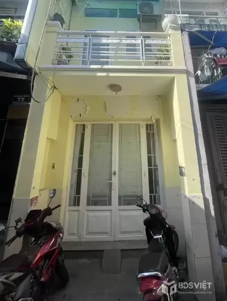Bán nhà Ni Sư Huỳnh Liên, gần Lạc Long Quân, Tân Bình, 32m2 - 3 tầng, chỉ hơn 3 tỷ