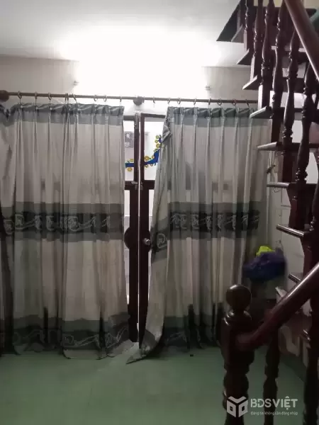 Bán nhà Lũy Bán Bích, Tân Phú, sát Đầm Sen, 2 tầng, chỉ hơn 1 tỷ