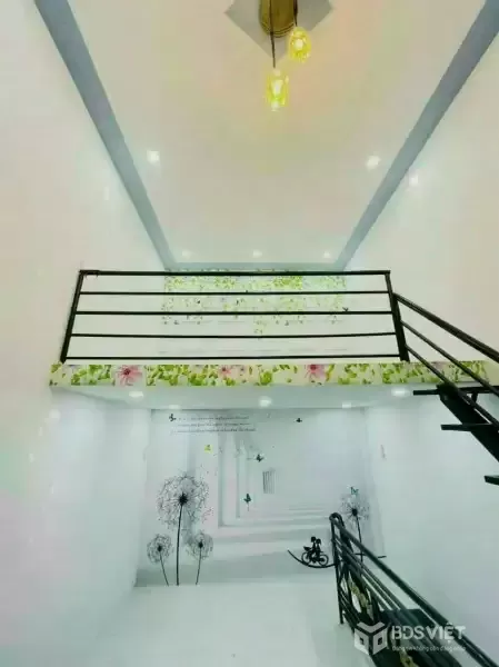 Bán nhà Huỳnh Văn Chính, gần Âu Cơ, Tân Phú, 2 tầng mới đẹp, 2PN, chỉ hơn 1 tỷ