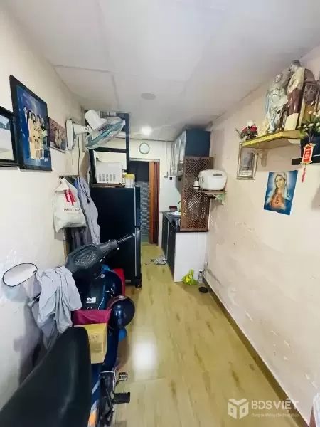 Bán nhà HXT Lê Ngã, gần Âu Cơ, Tân Phú, 3 tầng, chỉ hơn 1 tỷ