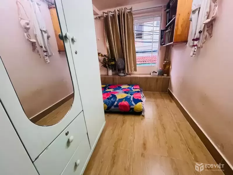 Bán nhà HXT Lê Ngã, gần Âu Cơ, Tân Phú, 3 tầng, chỉ hơn 1 tỷ