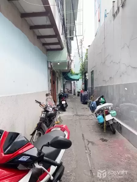 Bán nhà Huỳnh Văn Chính, ngay Kênh Tân Hóa, Phú Trung, Tân Phú, 2 tầng, chỉ hơn 1 tỷ