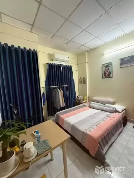 Bán nhà Tỉnh Lộ 10, gần Tên Lửa, Bình Tân, 42m² - 4x11 - 2 tầng, chỉ hơn 3 tỷ