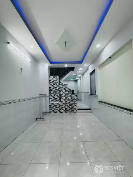 Bán nhà HXT 6m Chiến Lược, gần Tên Lửa, chợ Bình Trị Đông, 42m² - 2 tầng, chỉ hơn 4 tỷ