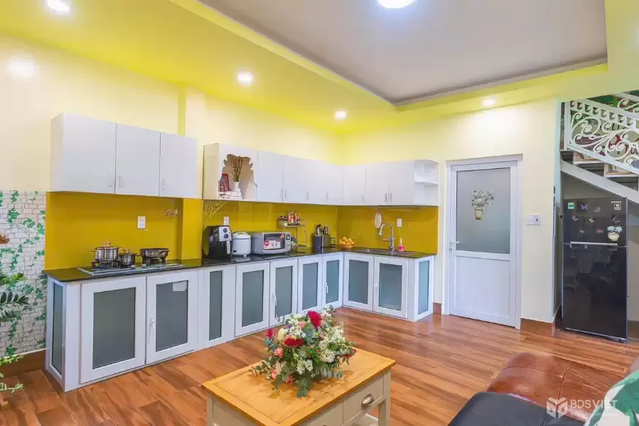 BÁN VILLA SÂN VƯỜN 8 PHÒNG-GẦN HÃNG HYUNDAI ĐÀ LẠT ĐÀ LẠT-HẺM ĐƯỜNG 3 THÁNG 4 PHƯỜNG 3 TP ĐÀ LẠT