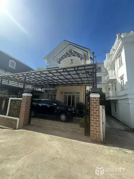 BÁN VILLA 7 PHÒNG NGỦ MAI ANH ĐÀO PHƯỜNG 8  ĐÀ LẠT GIÁ 13 TỶ