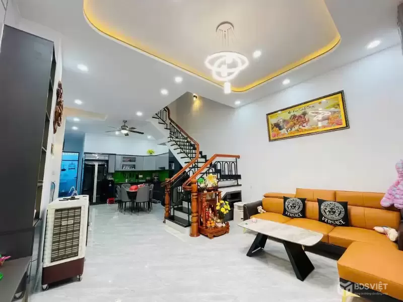 BÁN NHÀ MẶT TIỀN ĐƯỜNG PHÚ NÔNG, SÁT CẠNH KĐT VĨNH ĐIỀM TRUNG, NHA TRANG CÁCH BIỂN CHỈ 5KM