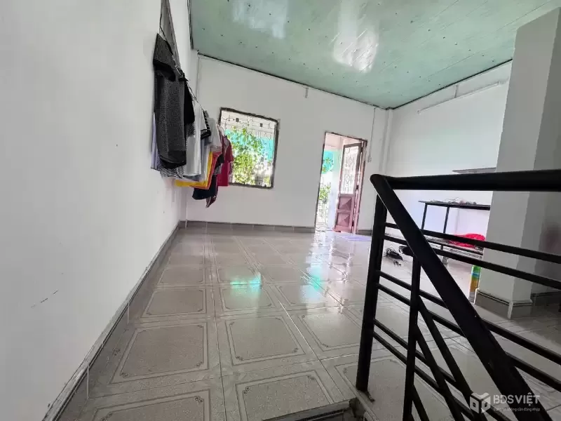 ????BÁN NHÀ 1TRỆT 1LẦU HẺM HƯƠNG ĐIỀN - ĐỒNG NAI, NHA TRANG CÁCH BIỂN 2KM GIÁ CHỈ 3 tỷ 200