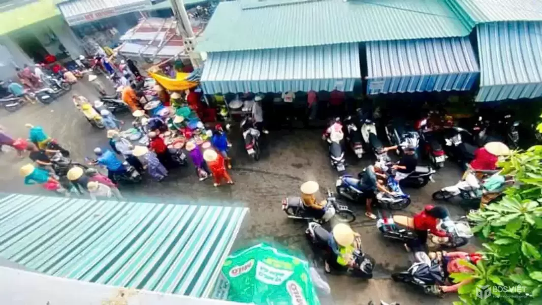 BÁN NHÀ MẶT TIỀN KINH DOANH TẠI CHỢ VĨNH TRƯỜNG, NHA TRANG