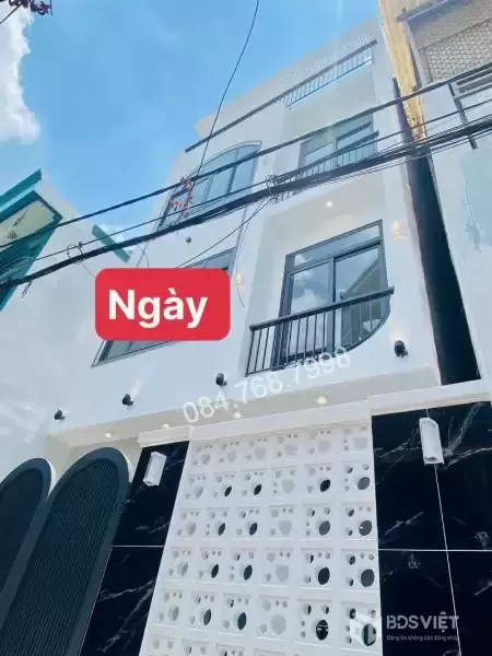 BÁN NHÀ 4 TẦNG, 5.7x8, 4 PHÒNG NGỦ, GÒ VẤP - GIÁ HỜI 6.5 TỶ - VỊ TRÍ VÀNG LÊ VĂN THỌ