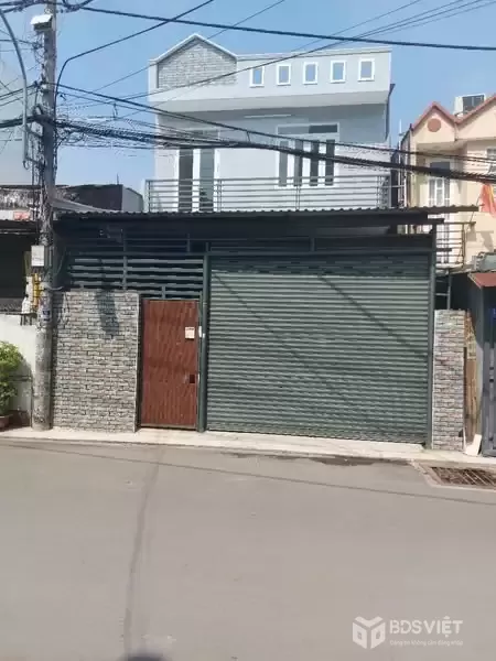 Mặt tiền buôn bán tốt, nhà mới xây hoàn công đủ, thương lượng mạnh TL29