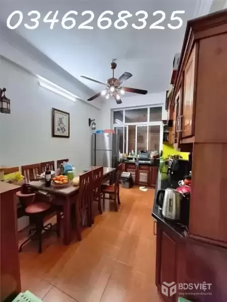 PHÂN LÔ - Ô TÔ TRÁNH - Ở SƯỚNG - VỈA HÈ - NHÀ ĐẸP KINH DOANH - CÁCH HỒ LINH ĐÀM CHỈ 30M