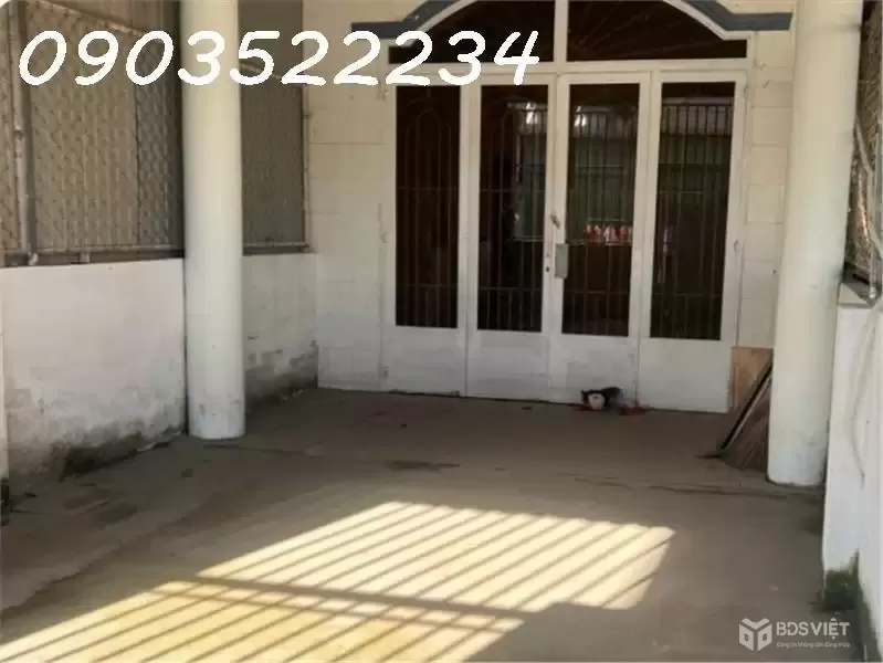 Bán nhà mặt phố Võ Văn Hát, 5,35 tỷ, 113m2 view đẹp, Q9, HCM