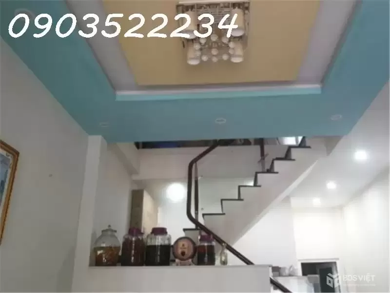 Bán nhà mặt phố tại Võ Văn Hát, 2,6 tỷ, 56 m2, giá tốt Hot!