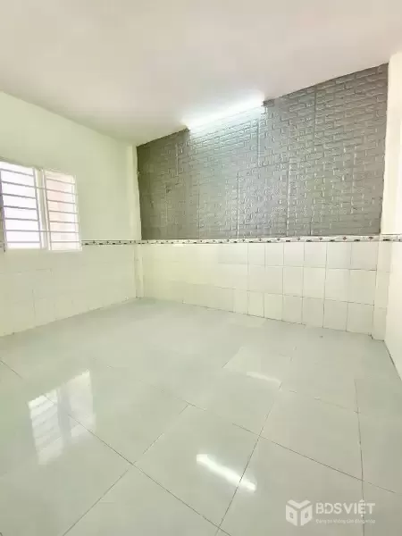 Dưới 3 tỷ SHR thổ cư 51,7m2 nhà 1 sẹc TL31 gần chợ Cầu Đồng