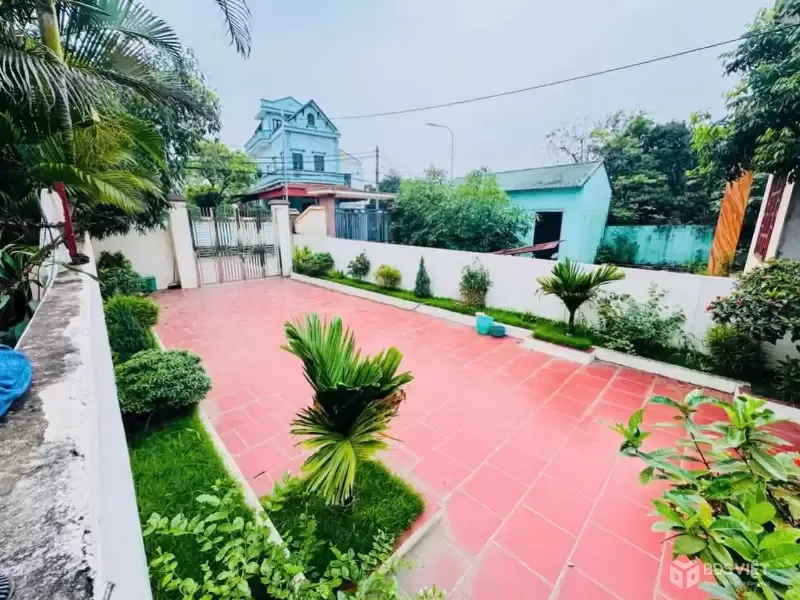Bán đất tặng nhà tại Đông Yên. 165m full thổ cư