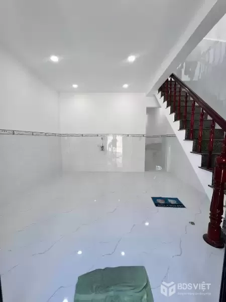 BÁN NHÀ 2 TẦNG ĐƯỜNG Ô TÔ NGÔ ĐẾN - VĨNH PHƯỚC, NHA TRANG CÁCH BIỂN 500M