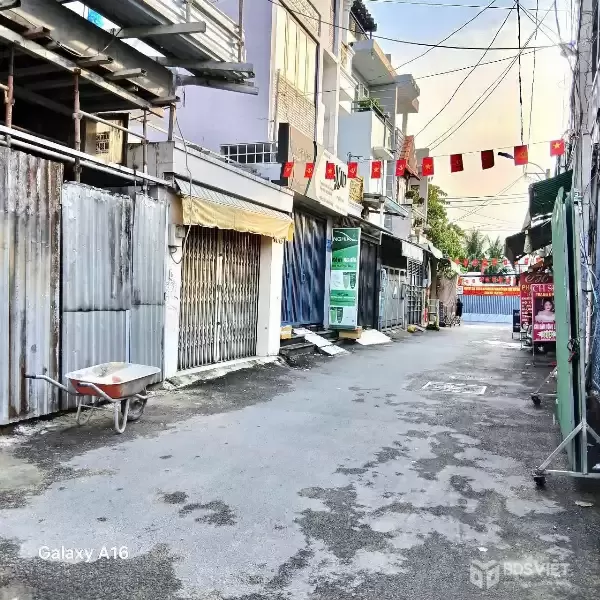 Bán dãy trọ 5 phòng Hiệp Bình Chánh Thủ Đức, 90m², thu nhập 10tr/tháng, giá 5.8 tỷ còn thương lượng