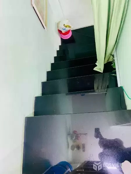 Bán nhà Nguyễn Thị Tú, gần ngã tư Gò Mây, Bình Tân, 24m2 - 3.8x5 - 2 tầng, chỉ hơn 1 tỷ.