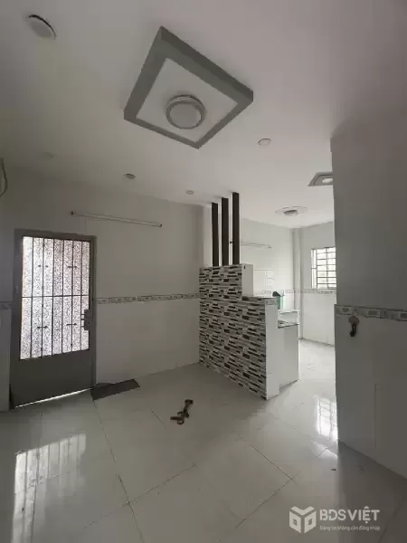 Bán nhà Nguyễn Thị Tú, gần ngã tư Gò Mây, Bình Tân, 24m2 - 4x6 - 2 tầng, chỉ 2 tỷ.