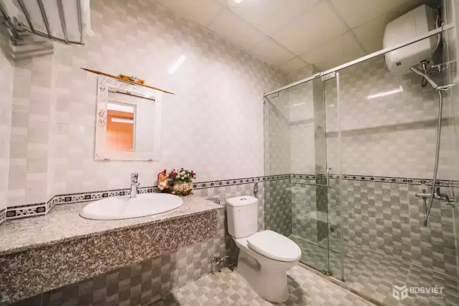 CHO THUÊ KHÁCH SẠN FULL NỘI THẤT KQH TRẦN LÊ PHƯỜNG 4 ĐÀ LẠT giá 22tr - CÓ GPKD - PCCC