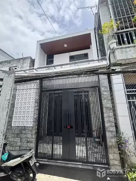 BÁN NHÀ MỚI HẺM ĐƯỜNG 2/4 PHƯỜNG VẠN THẠNH, NHA TRANG CÁCH BIỂN CHỈ 7P DI CHUYỂN