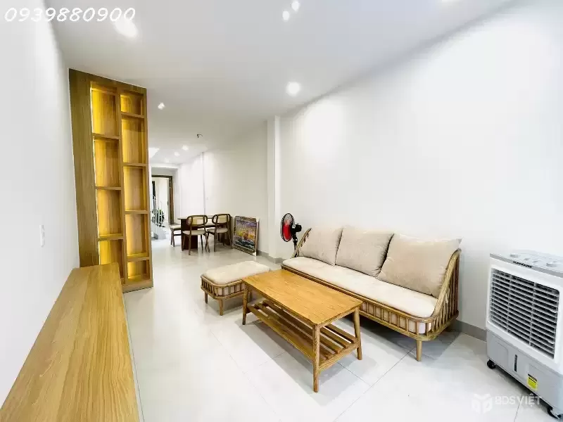 Phan Đăng Lưu, ngay ĐH Mỹ Thuật - 57m2 - 7,95Tỷ TL.