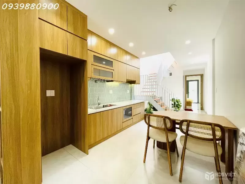 Phan Đăng Lưu, ngay ĐH Mỹ Thuật - 57m2 - 7,95Tỷ TL.