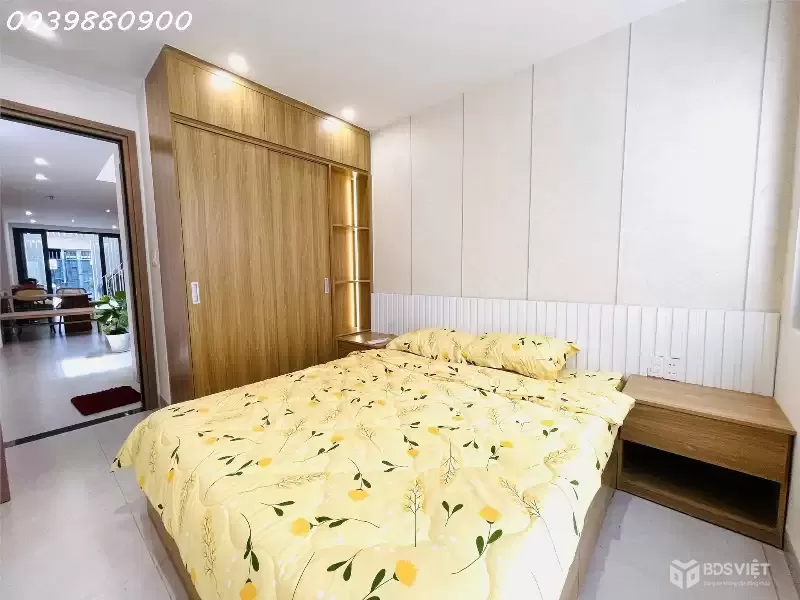 Phan Đăng Lưu, ngay ĐH Mỹ Thuật - 57m2 - 7,95Tỷ TL.