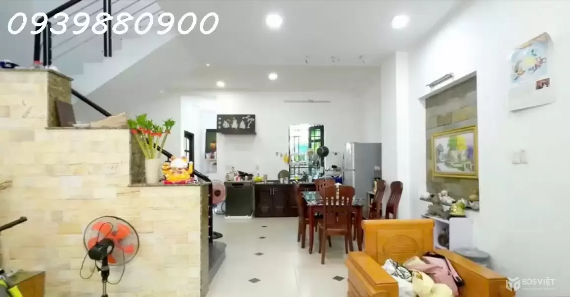 Bình Thạnh, nhà 2 mặt hẻm - 78m2 - Giá 9,3Tỷ TL.