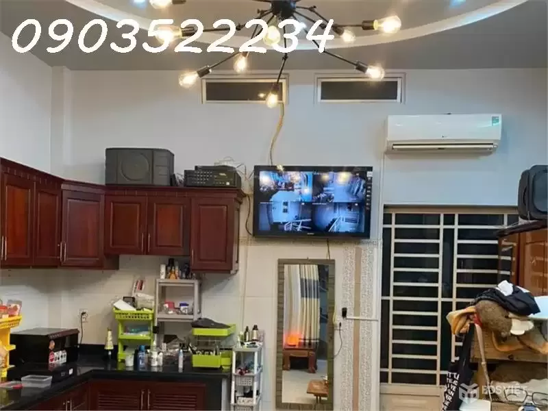 Bán gấp nhà mặt phố 4PN 5WC, 90m2, 9,3 tỷ tại Lã Xuân Oai, Tăng Nhơn Phú A, Q9, HCM