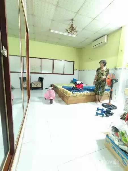 Bán nhà riêng DT 65m2, Hẻm xe tải Đường Hòa Bình, Quận Tân Phú