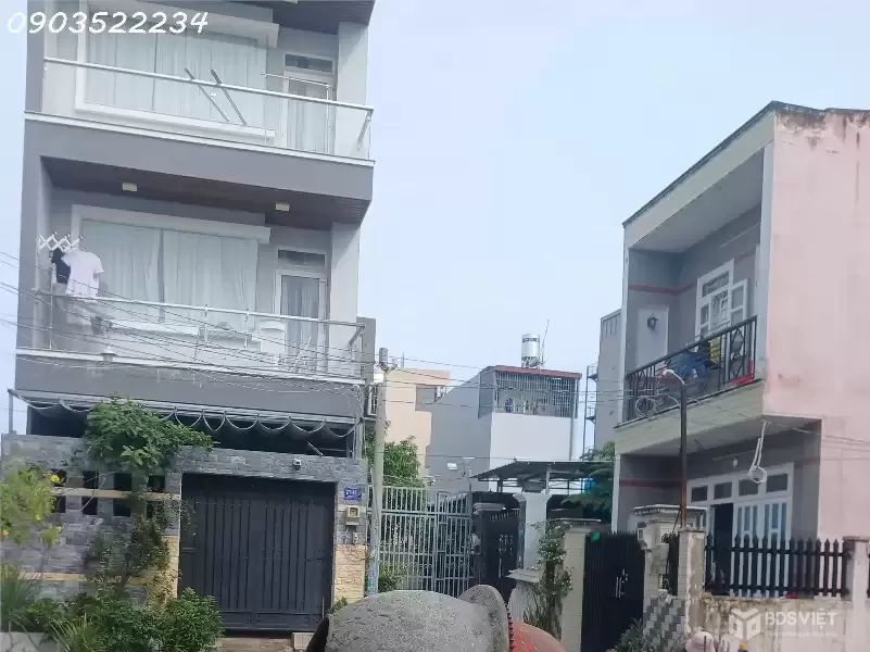 Bán nhà HXH Lã Xuân Oai, 6,05 tỷ, 89m2, 3PN + 2WC, Q9, HCM
