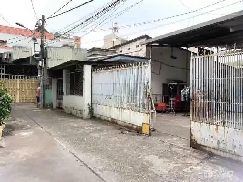 bán nhà  150m2 - ngang 8.3m - xe hơi đổ cổng - linh tây - thủ đức